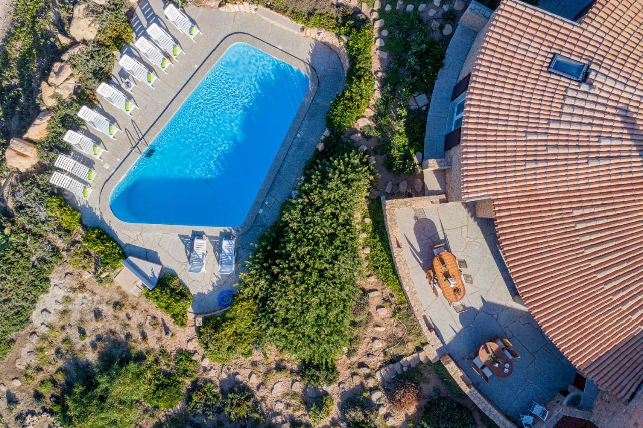 Le Sfumature Di Melograno Villa Costa Paradiso Exterior photo