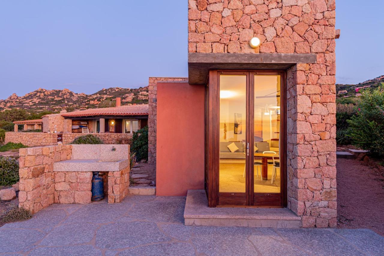 Le Sfumature Di Melograno Villa Costa Paradiso Exterior photo