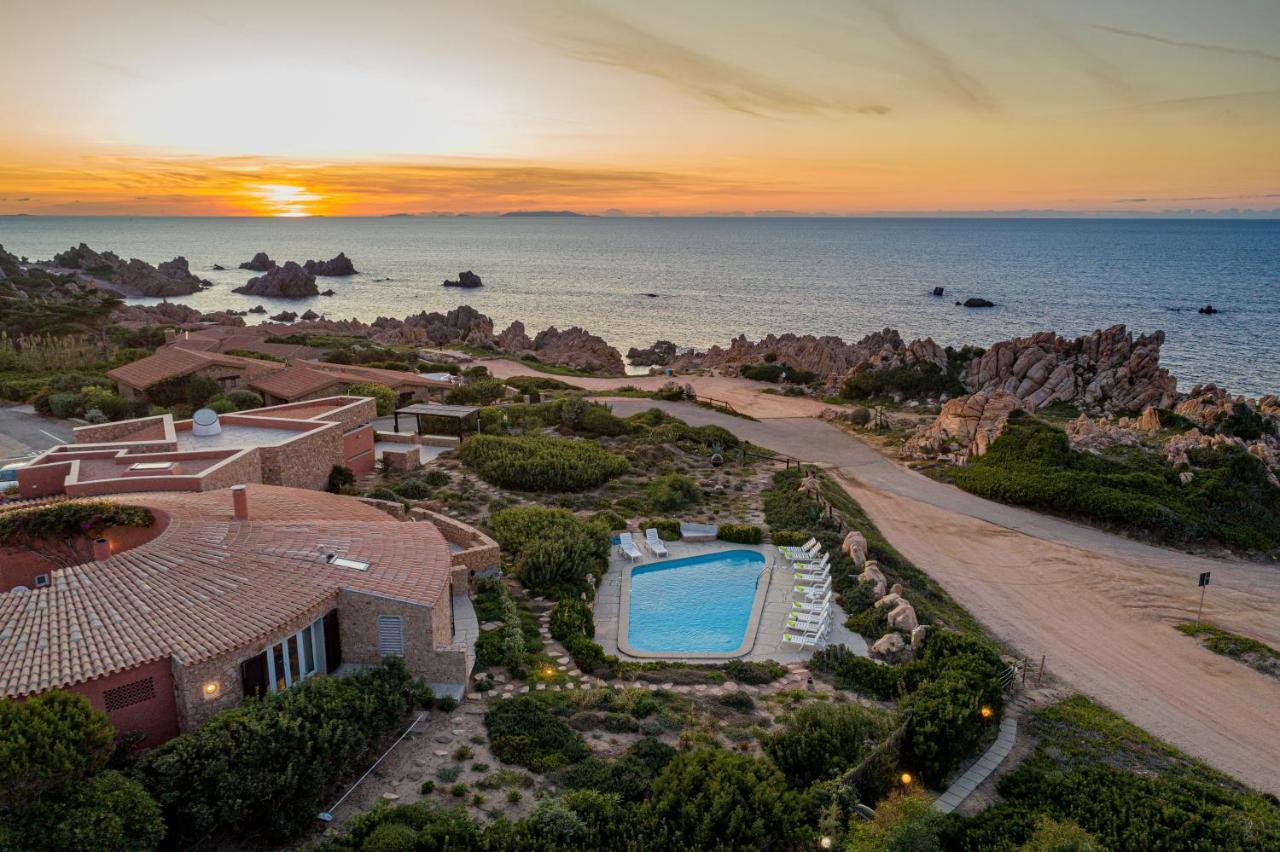 Le Sfumature Di Melograno Villa Costa Paradiso Exterior photo
