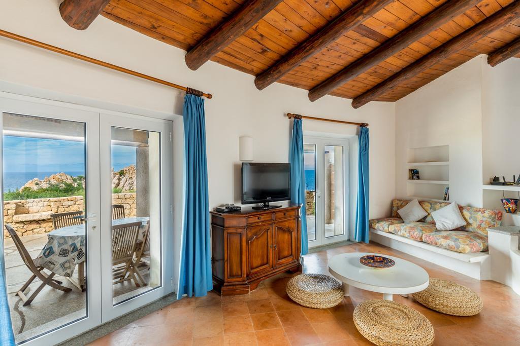 Le Sfumature Di Melograno Villa Costa Paradiso Exterior photo