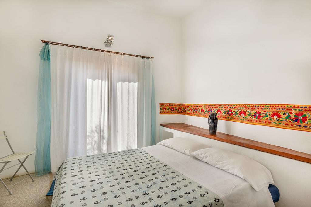 Le Sfumature Di Melograno Villa Costa Paradiso Exterior photo